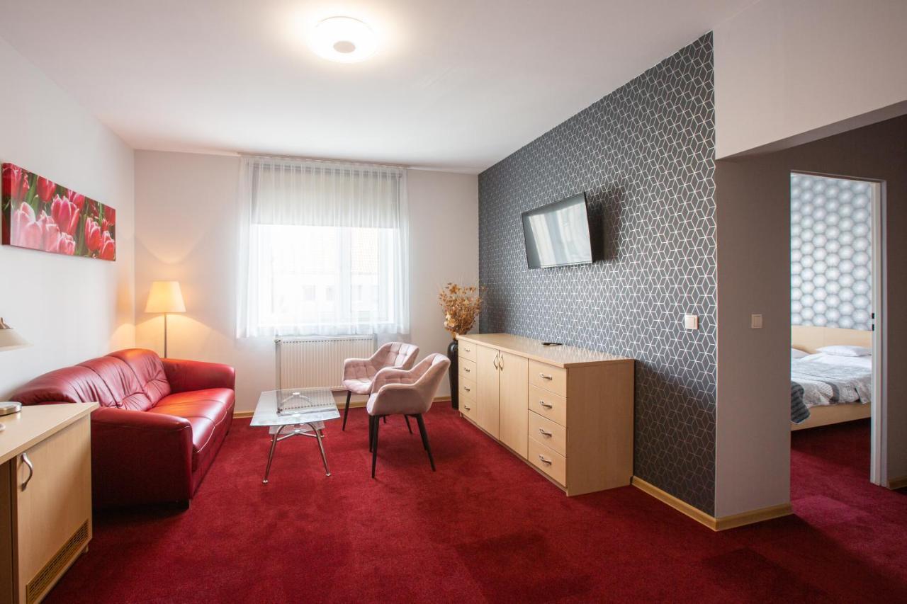 Hotel Labedy Gliwice Exterior foto